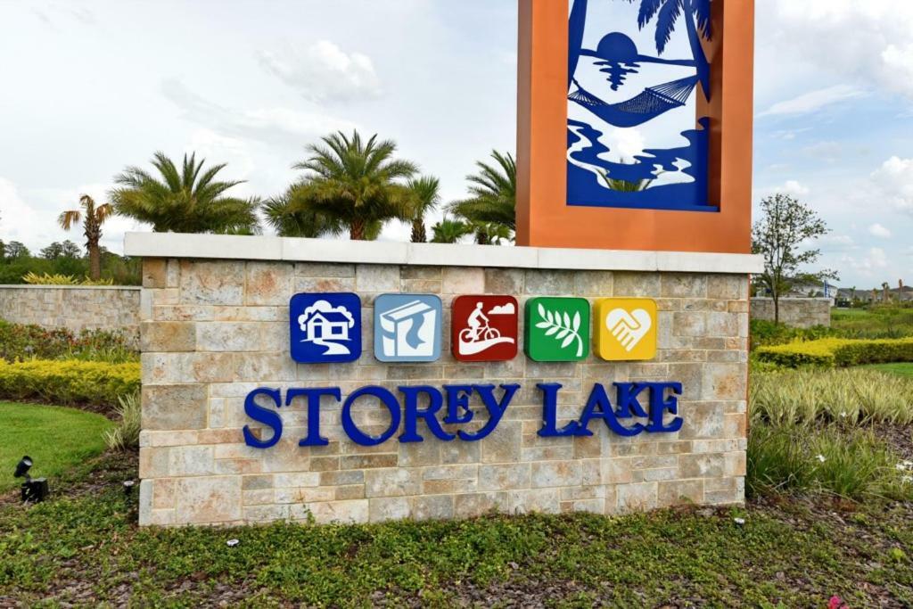 Pleasant House In Storey Lake Near Disney คิสซิมมี ภายนอก รูปภาพ